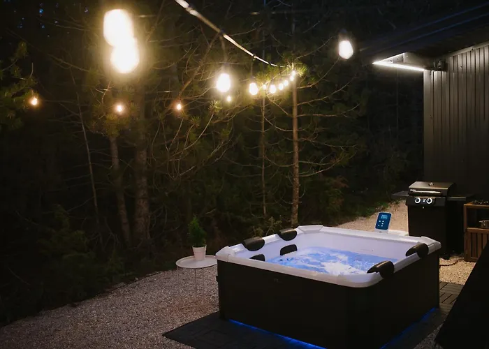 Pinelle Blidinje A-frame House * Risovac