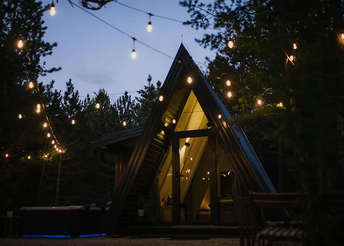 Pinelle Blidinje A-frame House בקתה Risovac